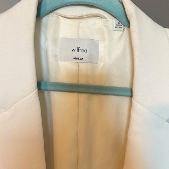 Aritzia Wilfred Cream Blazer Size 12 - Picture 3 of 4